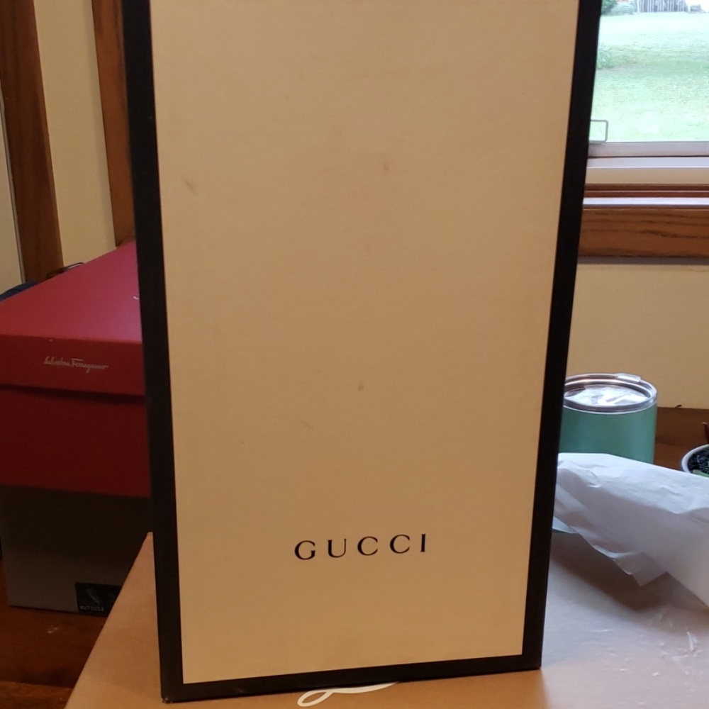 Slightly worn Gucci shoe box
